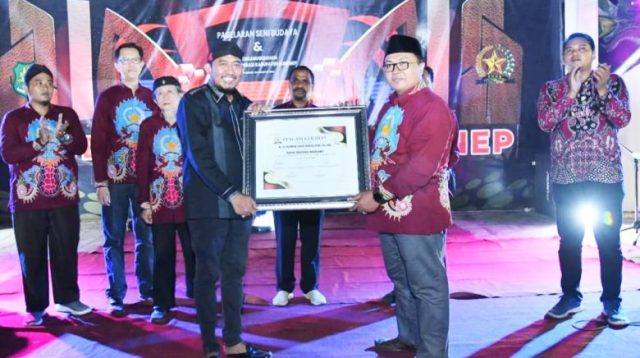 FOTO BUPATI